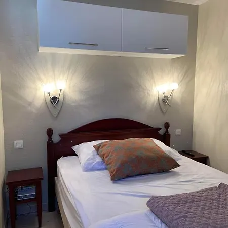 A Loue Domaine De Gasgogne A