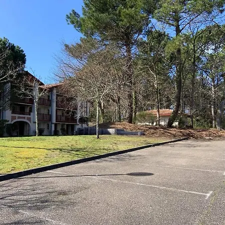 A Loue Domaine De Gasgogne A *