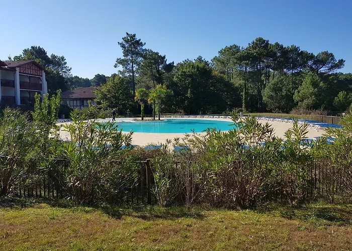 A Loue Domaine De Gasgogne A Бискаррос